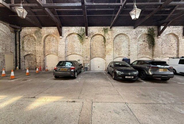 Gloucester Mews, Brighton photo 4