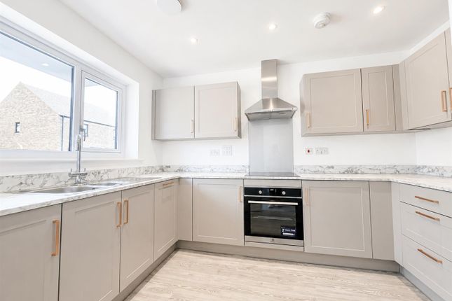 4, Gault Crescent, Cambridge photo 2