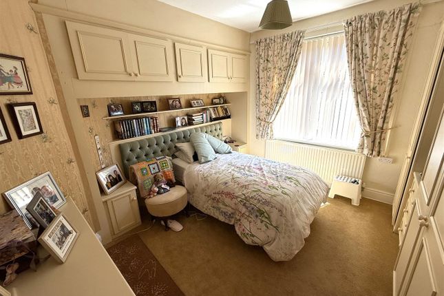 Bed 1.Jpg