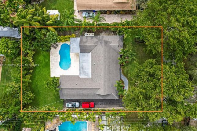 Property for sale in 14521 Snapper Dr, Coral Gables, Florida, 33158, United States Of America
