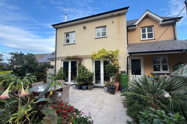 11 Llys Y Dderwen, Cnwc Y Lili, New Quay photo 4