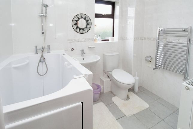 Flat for sale in Birches Nook, Stocksfield