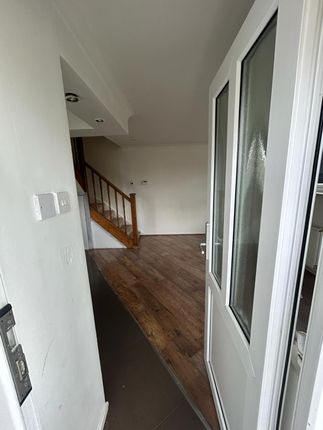 Semi-detached house to rent in Brussels Way, Luton LU3