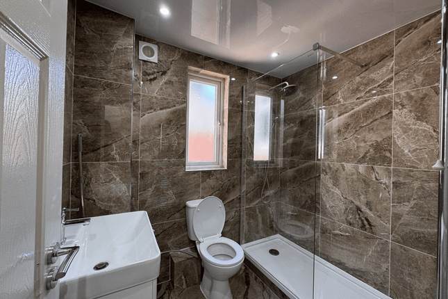 93, Evington Road, Leicester photo 4