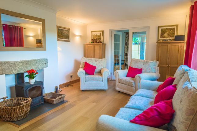 Fern Bank, Bojorrow Lane, Garras photo 3
