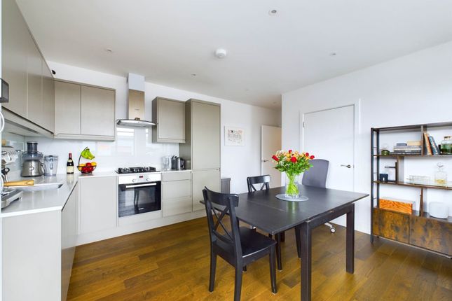 Flat for sale in Claremont Place, Chinnor