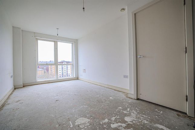 Moor End Lodge, 41, Cotterells, Hemel Hempstead photo 3
