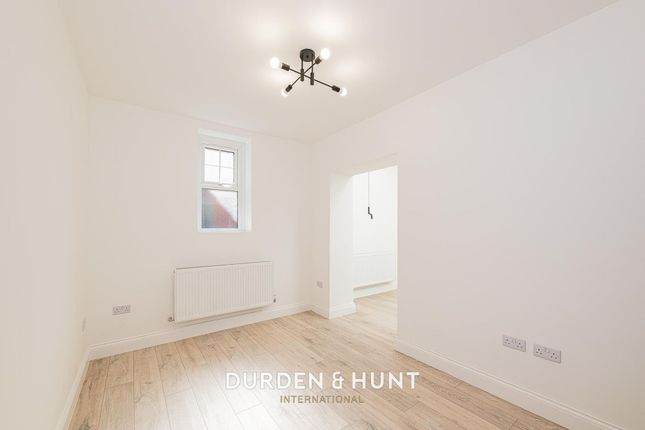 Flat 3, Essex House, Ongar photo 5