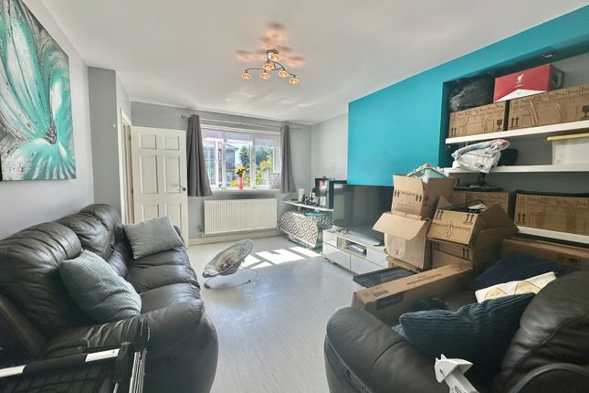 16, Cornel Road, Southampton photo 2