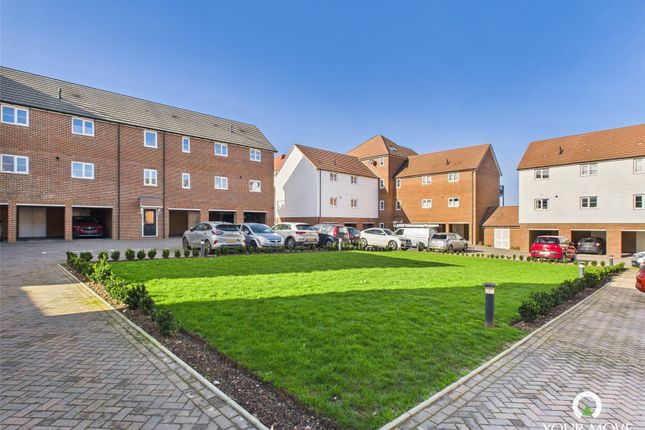 Flat 2, 6, Pictor Drive, Kent photo 4