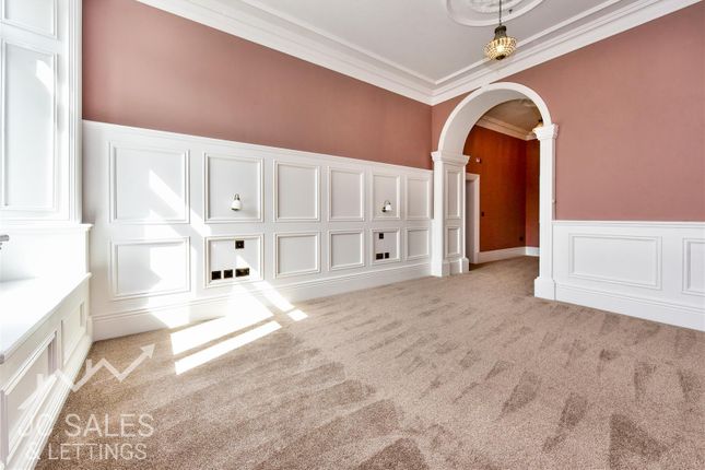 Apartment 4, Riber Castle, Matlock photo 4