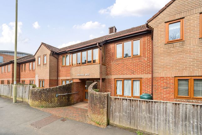 Thumbnail Flat for sale in Orchard Walk, Winchester