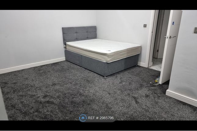 Kings Court Flat C, Streetly Road, Birmingham photo 2