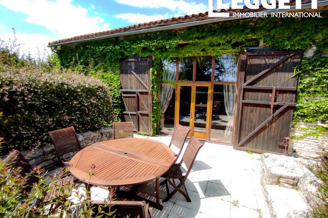 Villa for sale in Surin, Vienne, Nouvelle-Aquitaine