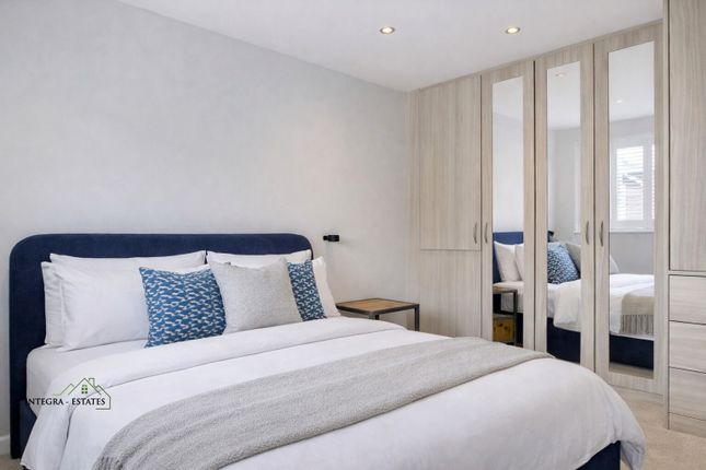 16 Batchelors, Tunbridge Wells photo 4