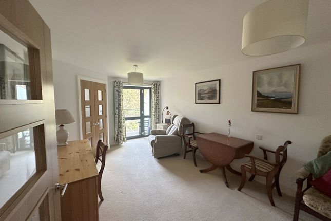 38 Mandeville Court,, 261 Darkes Lane, Potters Bar photo 2