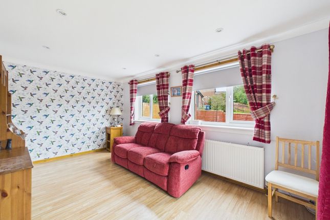 19, Mountherrick, East Kilbride photo 4