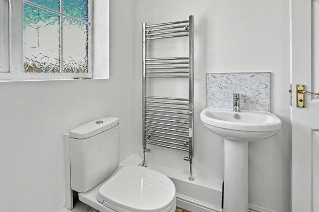 48, School Lane, Cambs photo 5