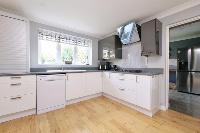50 Linden Park, Shaftesbury photo 4