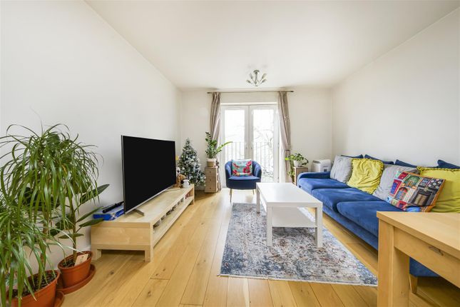 Flat for sale in Academy Place, Osterley, Isleworth