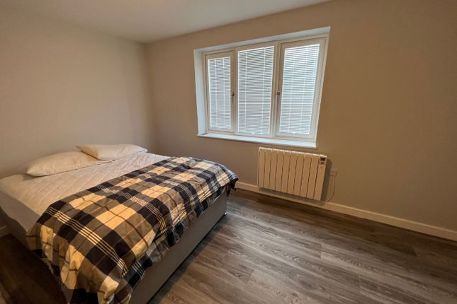 Apartment 6, Harben Court, Codnor photo 3