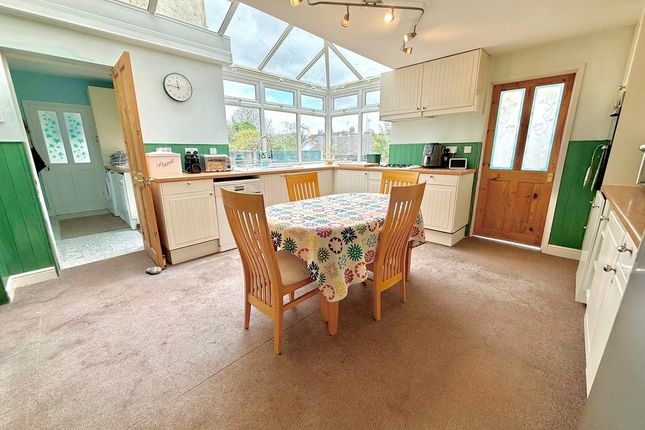 71, Kirby Road, Dunstable photo 3
