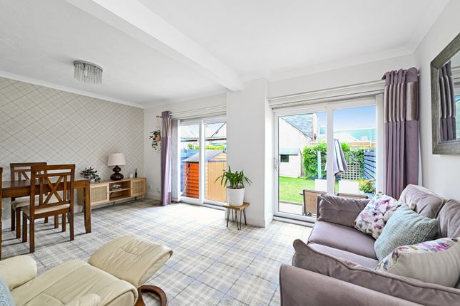 4, South Lorimer Place, Cockenzie photo 2