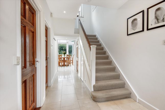 26, Dornden Drive, Tunbridge Wells photo 3