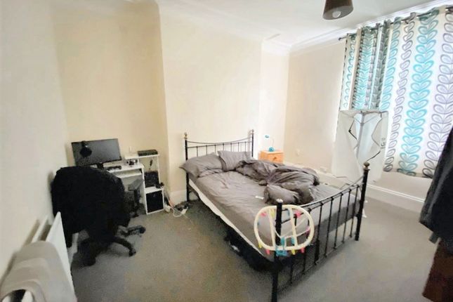 58, Holly Avenue, Wallsend photo 4