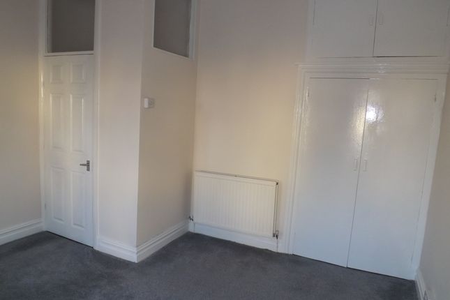 51, Blackpool photo 3