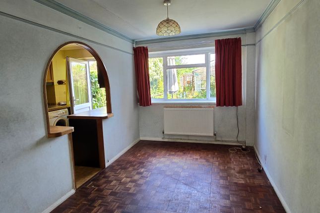 7, Exmouth Road, Hayes photo 4