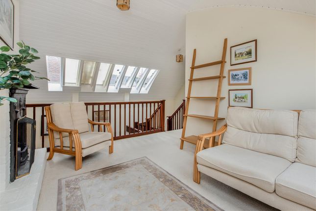 Chapel lodge, Andover photo 2