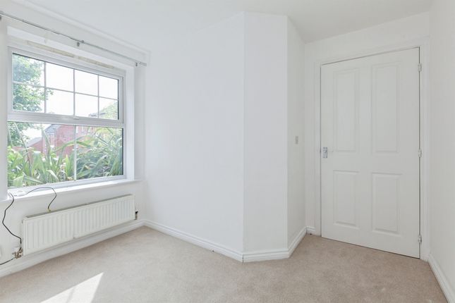 1, Goscote Drive, Leicester photo 4