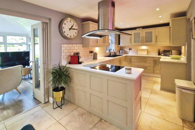 68, Wycombe Drive, Tyldesley photo 4