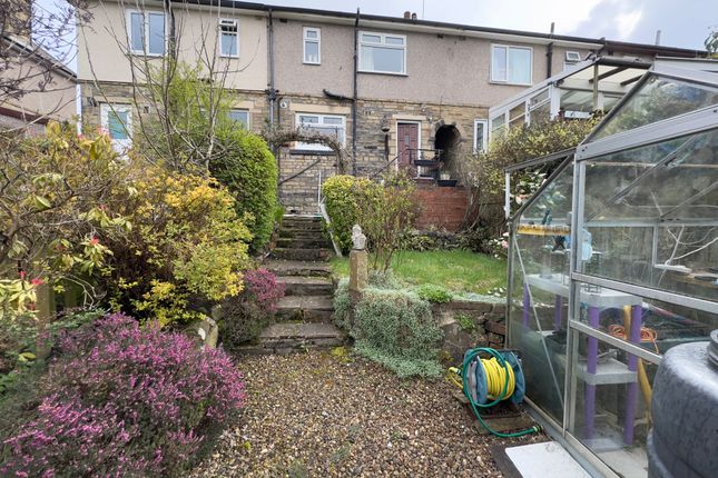 Town house for sale in Albert Avenue, Shipley, West Yorkshire