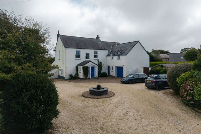Tresissillt Fach, Goodwick photo 3