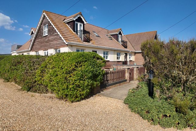 2-bed house on 3 Seabreeze Cottages, Military Road, Newport, £220,000