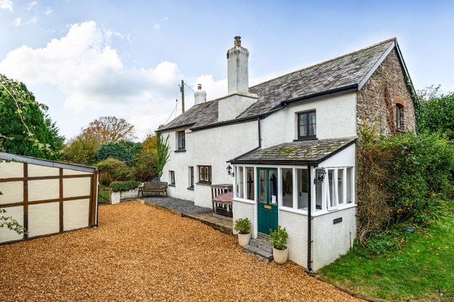 1369615-1-6908cc4...