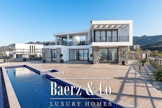 Thumbnail Villa for sale in Bahceli