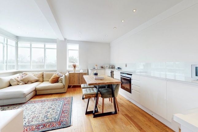 Flat for sale in Oslo Court, Prince Albert Road, London