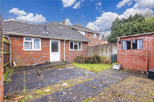 Bungalow for sale in Wivelsfield, Eaton Bray