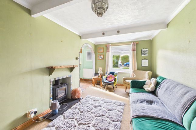 4, Barnfield Road, Stroud photo 2