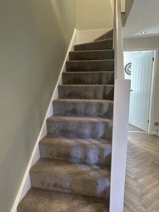 Flat 2, Swan Mews, Market Drayton, Shropshire, TF9 1JA photo 5