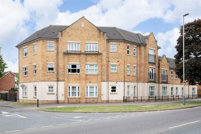 Flat for sale in Annecy Court, Queens Place, Cheltenham