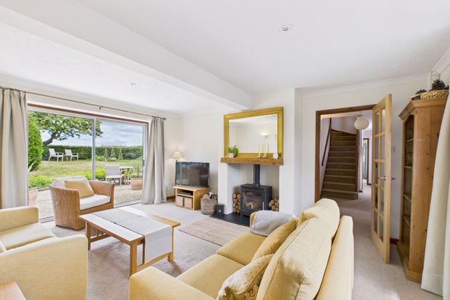 Hillcove, Hawthorn Hill, East Lambrook photo 3