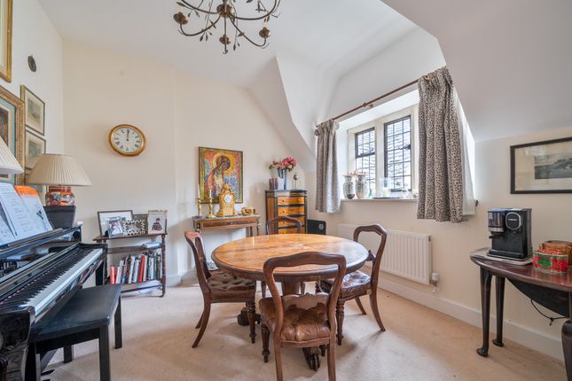 Flat 15, Gyde House, Gyde Road, Painswick, Stroud photo 4