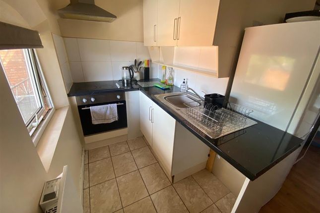 Thumbnail Flat to rent in Bates Hill, Redditch