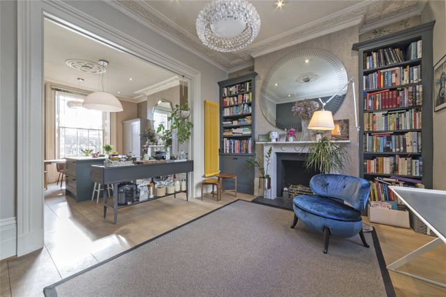 Thumbnail Terraced house for sale in Lloyd Square, Finsbury, Islington