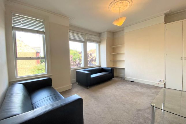 Highlever Road, London photo 2