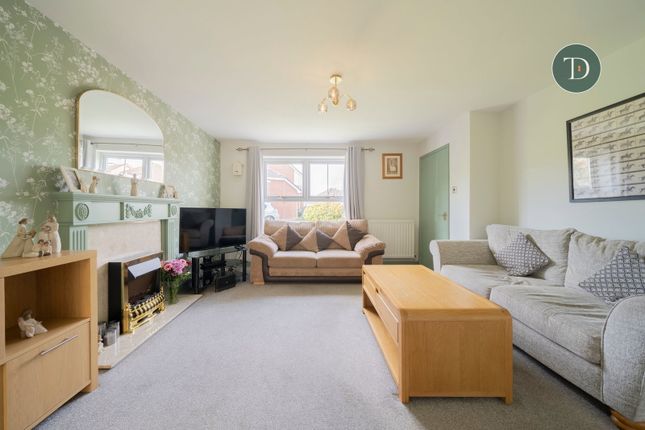 16, Barry Close, Ellesmere Port photo 4